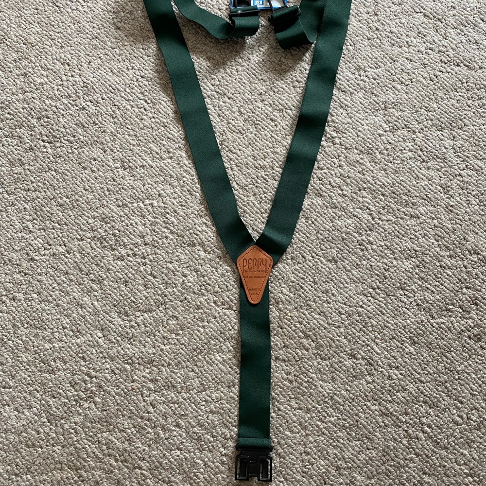 Brand new! Perry Suspenders Big and Tall Hunter Green hooks to your belt